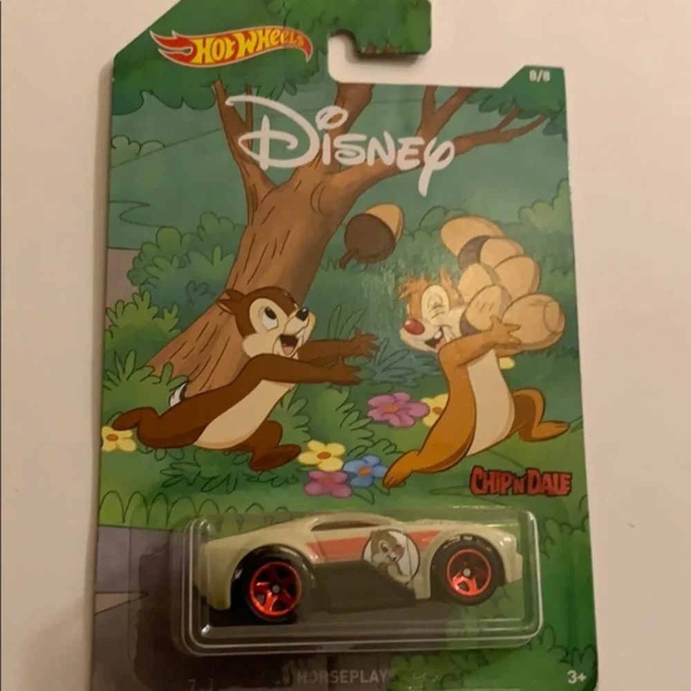 2019 Disney 90th Anniversary Edition Chip - Picture 2 of 5